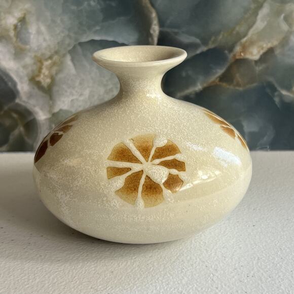 Pottery Decorative Vase Small Round Off White Yellow Flowers Glaze Home Decor - Picture 2 of 7